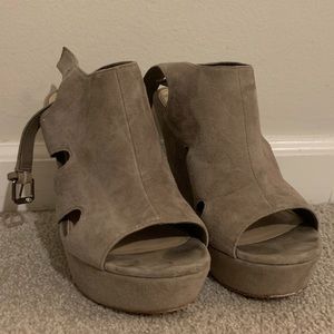 Suede {taupe} Steve Madden wedges
